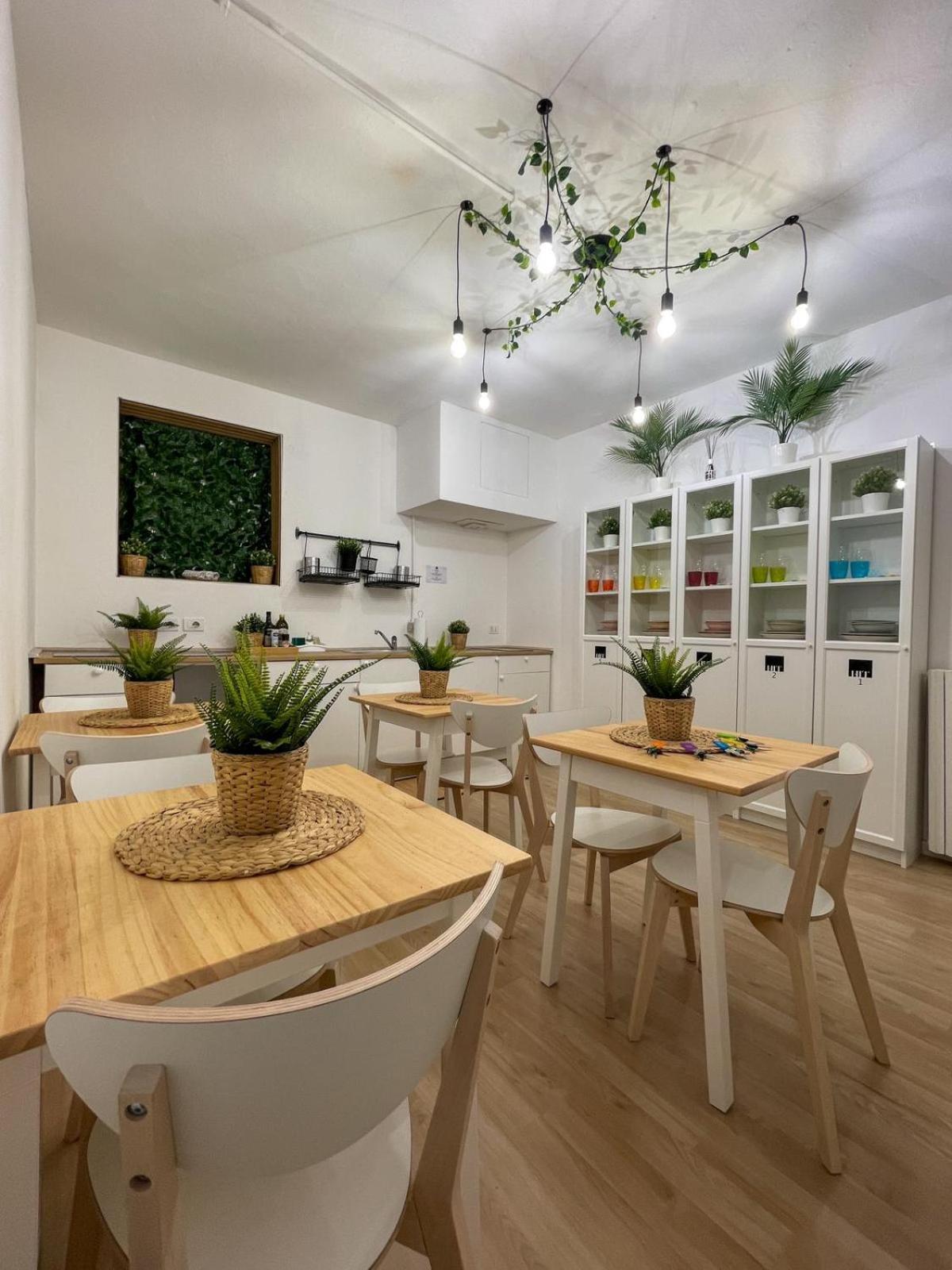 Home In Town - Home In City Life Near San Siro Stadium Milan Bagian luar foto