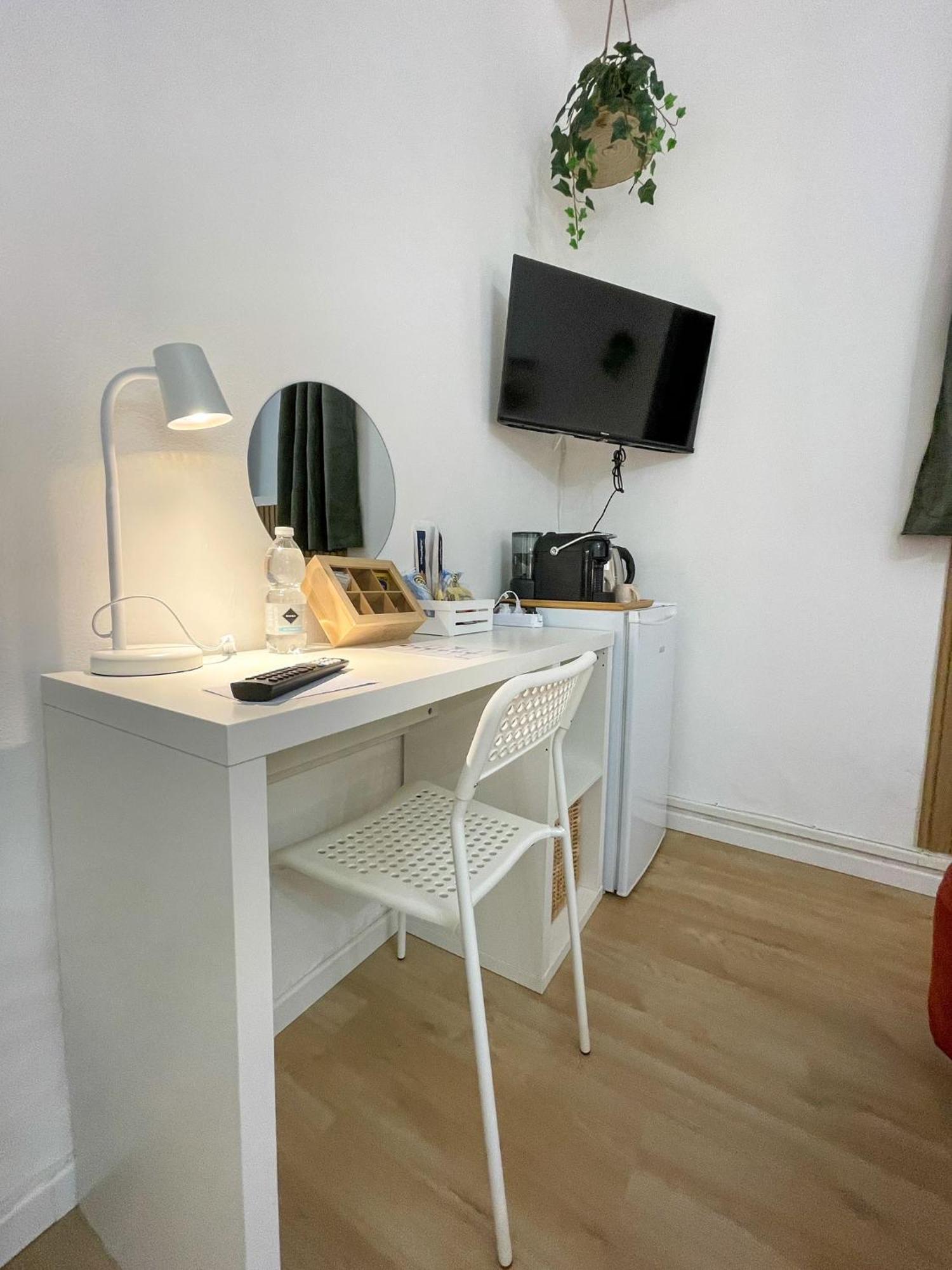 Home In Town - Home In City Life Near San Siro Stadium Milan Bagian luar foto
