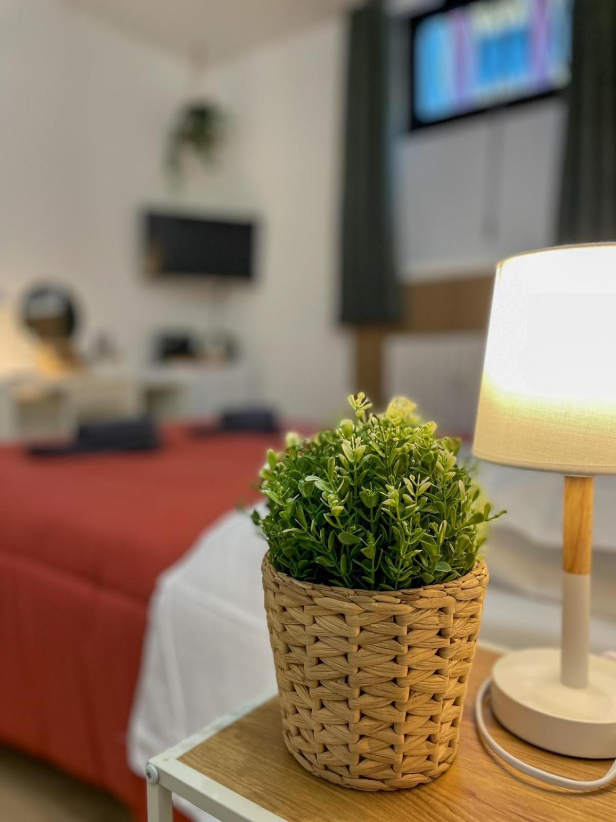 Home In Town - Home In City Life Near San Siro Stadium Milan Bagian luar foto