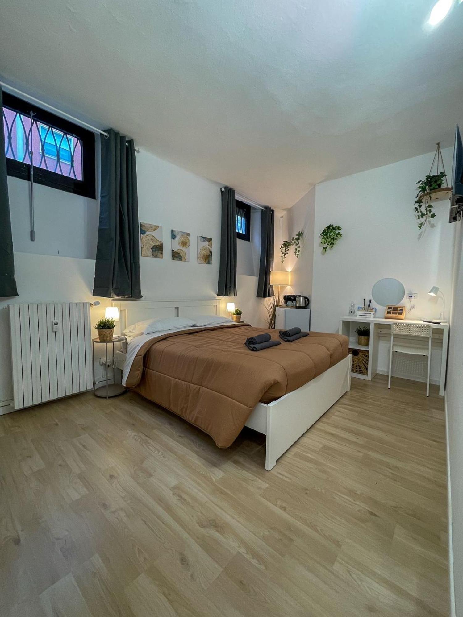 Home In Town - Home In City Life Near San Siro Stadium Milan Bagian luar foto